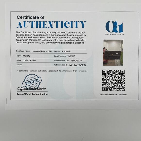 LOUIS VUITTON Monogram Leather Long Wallet with CERTIFICATE of AUTHENTICATION - Picture 4 of 16